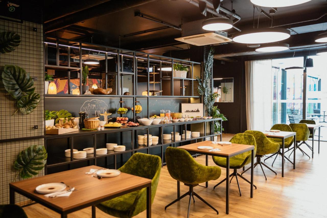 Rioca Vienna Posto 1 Aparthotel Bagian luar foto